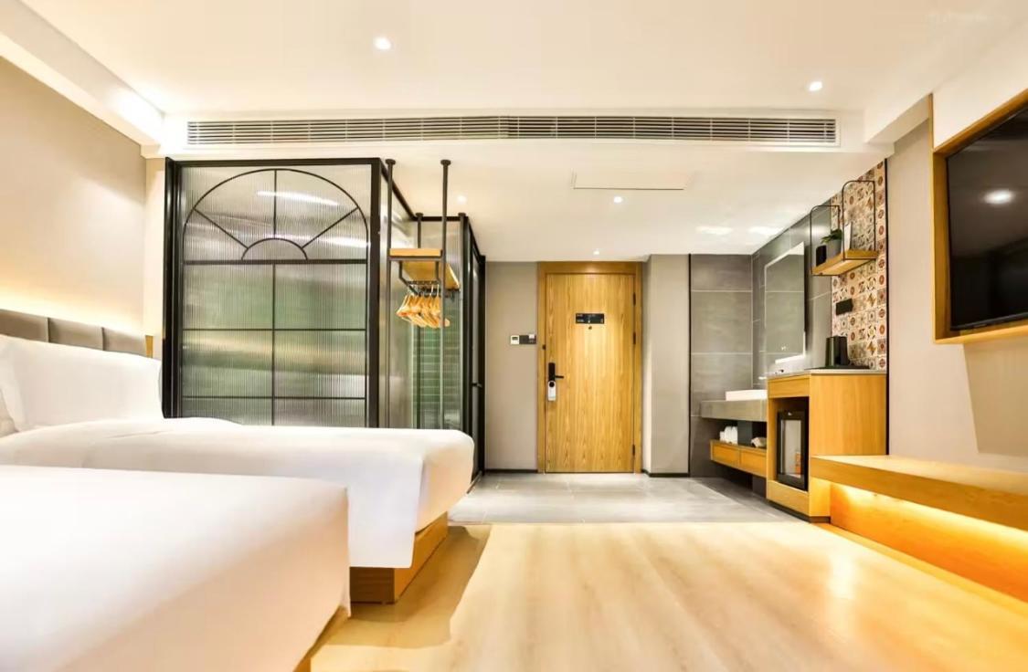True Go Hotel - Shanghai Jing'An Temple Nanjing West Road Exterior foto