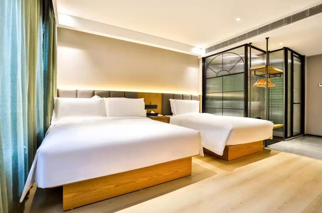 True Go Hotel - Shanghai Jing'An Temple Nanjing West Road Exterior foto